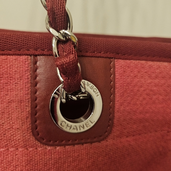 Chanel Deauville Tote Red Canvas 31 Rue Cambon - Picture 5 of 16